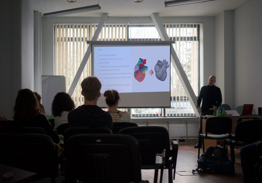 Konferencja Towards social responsibility of institutions na WSE wykład poprowadzony przez Grid Studio Projektowe